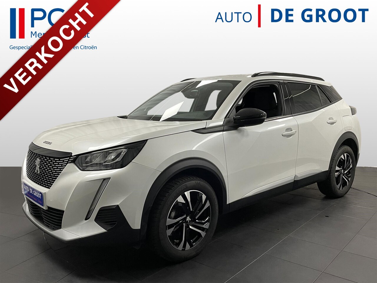 Peugeot 2008 - ALLURE Pack Autom.130pk 3D Dash | Navi+Carplay | Camera - AutoWereld.nl