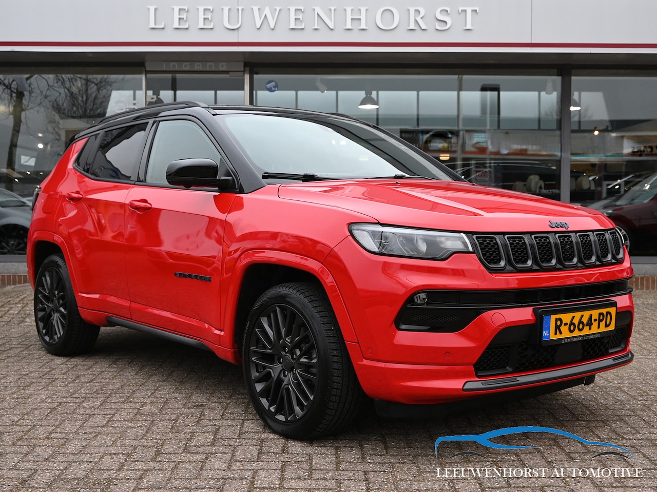 Jeep Compass - 4xe 240 Plug-in Hybrid Electric S 4xe 240 Plug-in Hybrid Electric S, leer, stoel- en stuurverwarming, stoelkoeling, NL deale - AutoWereld.nl