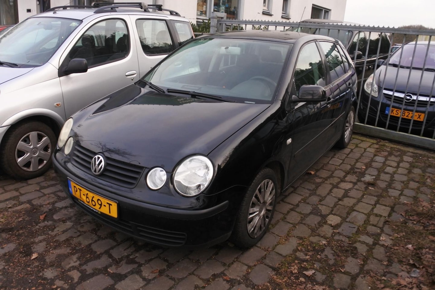 Volkswagen Polo - 1.2-12V 5 drs 197 dkm apk 6-9-2026 - AutoWereld.nl