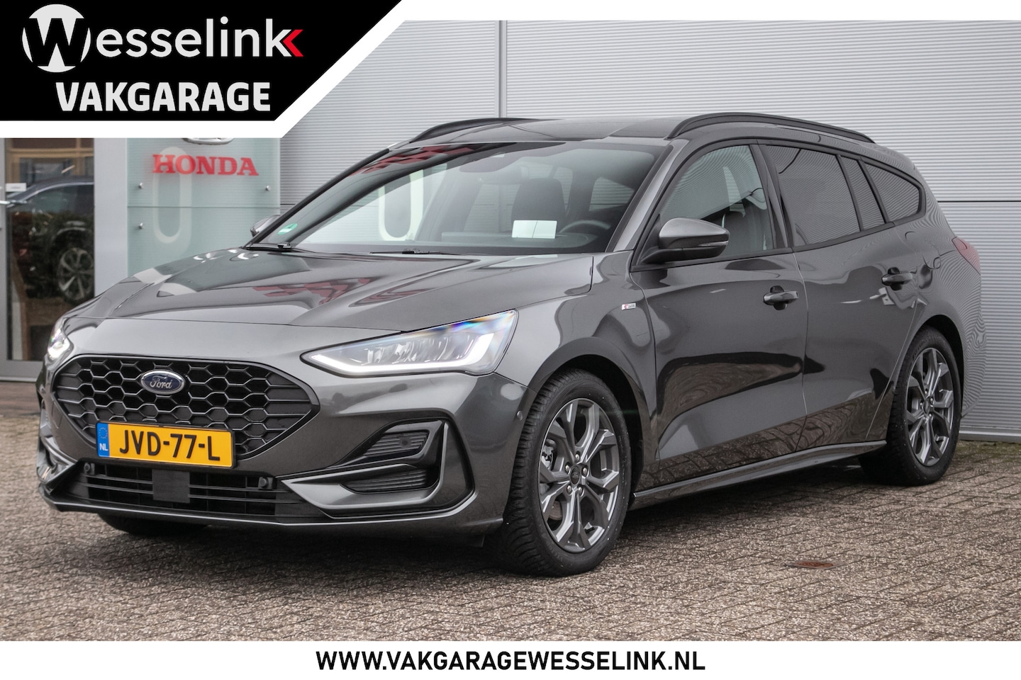 Ford Focus Wagon - 1.0 EcoBoost Hybrid aut. ST-Line X - Stoel+stuurverw. | Nav | Afn. trekhaak | All-seasonb. - AutoWereld.nl