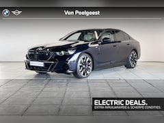 BMW i5 - Sedan xDrive40 | M Sport Pro | Travel Pack | Comfort Pack | Driving Assistant Plus | Showr