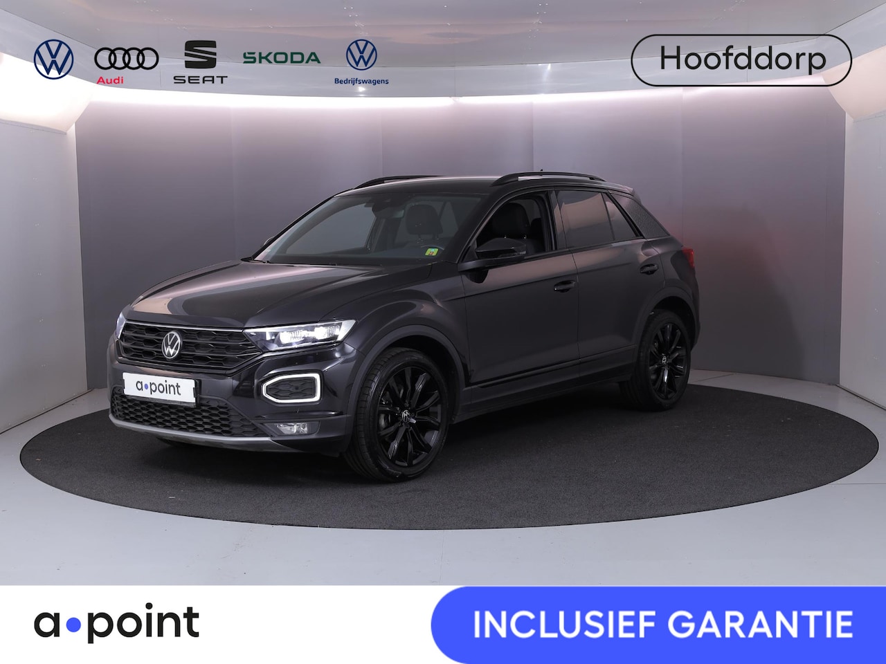 Volkswagen T-Roc - 1.5 TSI Sport 150 PK DSG | Navigatie | Black Style pakket | Parkeercamera | - AutoWereld.nl