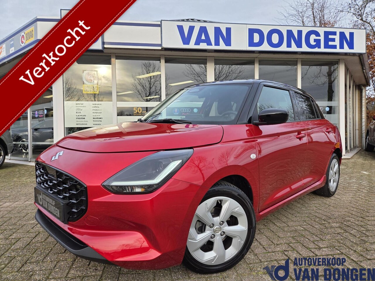 Suzuki Swift - 1.2 Select Smart Hybrid Automaat | NIEUW MODEL | Trekhaak / 15.000 KM - AutoWereld.nl