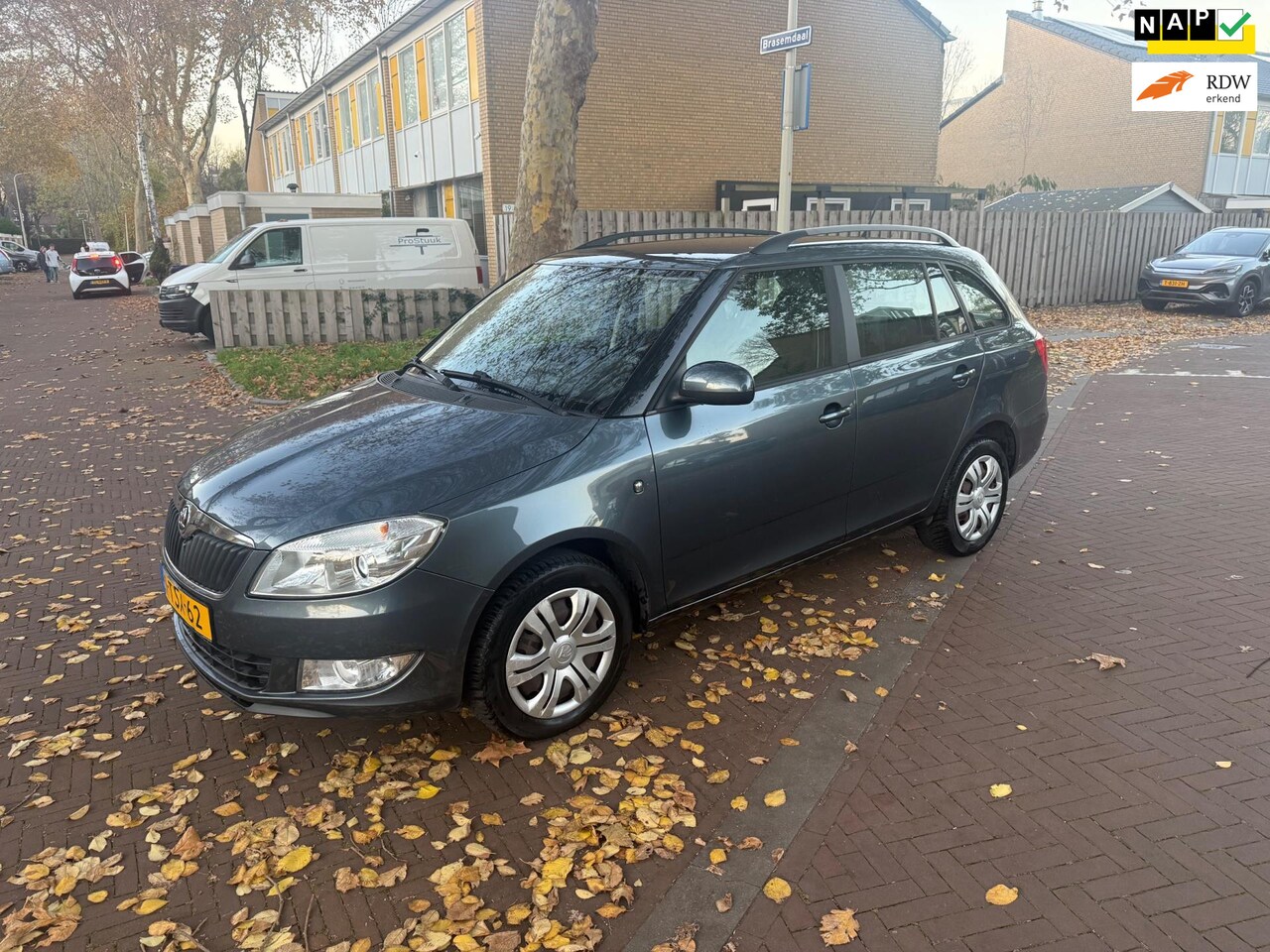 Skoda Fabia Combi - AUTOMAAT / Bouwjaar 2014 / Airco / Dealer onderhouden - AutoWereld.nl