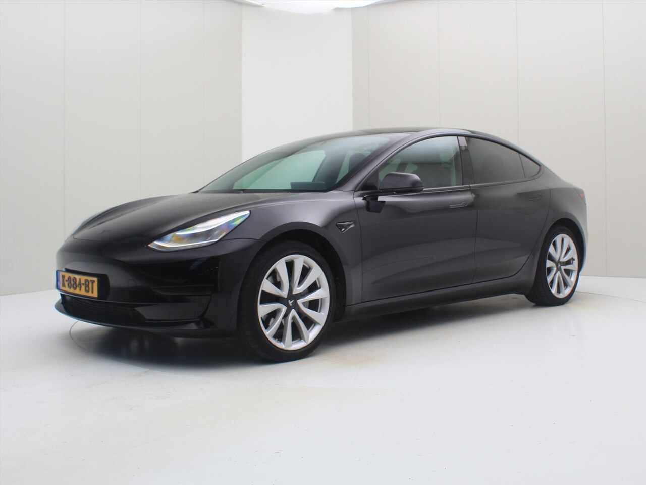 Tesla Model 3 - Standard RWD Plus 93% SoH [ TREKHAAK+LFP ACCU+AUTOPILOT+19 INCH+PREMIUM AUDIO ] - AutoWereld.nl