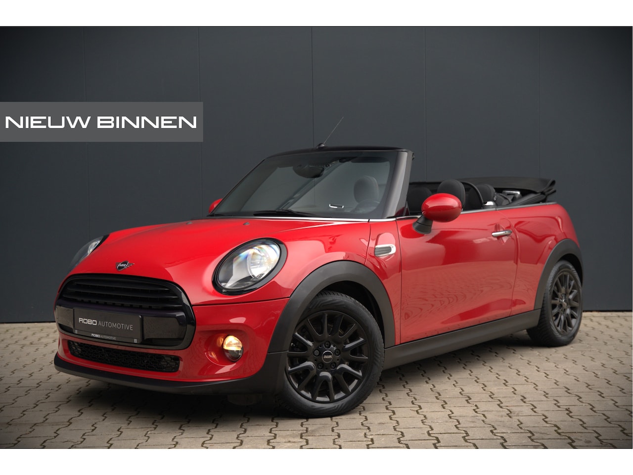 MINI Cabrio - Mini 1.5 Cooper Chili | Stoelverwarming | Cruise Control | Navigatie | Ambiance Verlichtin - AutoWereld.nl