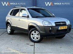 Hyundai Tucson - 2.0i Style Premium / APK 03-2027 / TREKHAAK