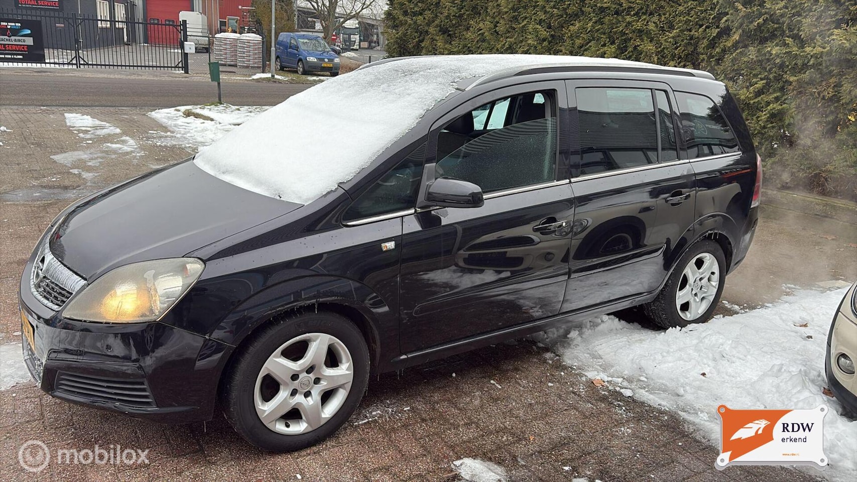 Opel Zafira - 2.2 Business 2.2 Business - AutoWereld.nl