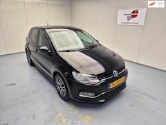 Volkswagen Polo - 1.2 TSI Comfortline Connected Series Airco Cruise Control Alu Pdc