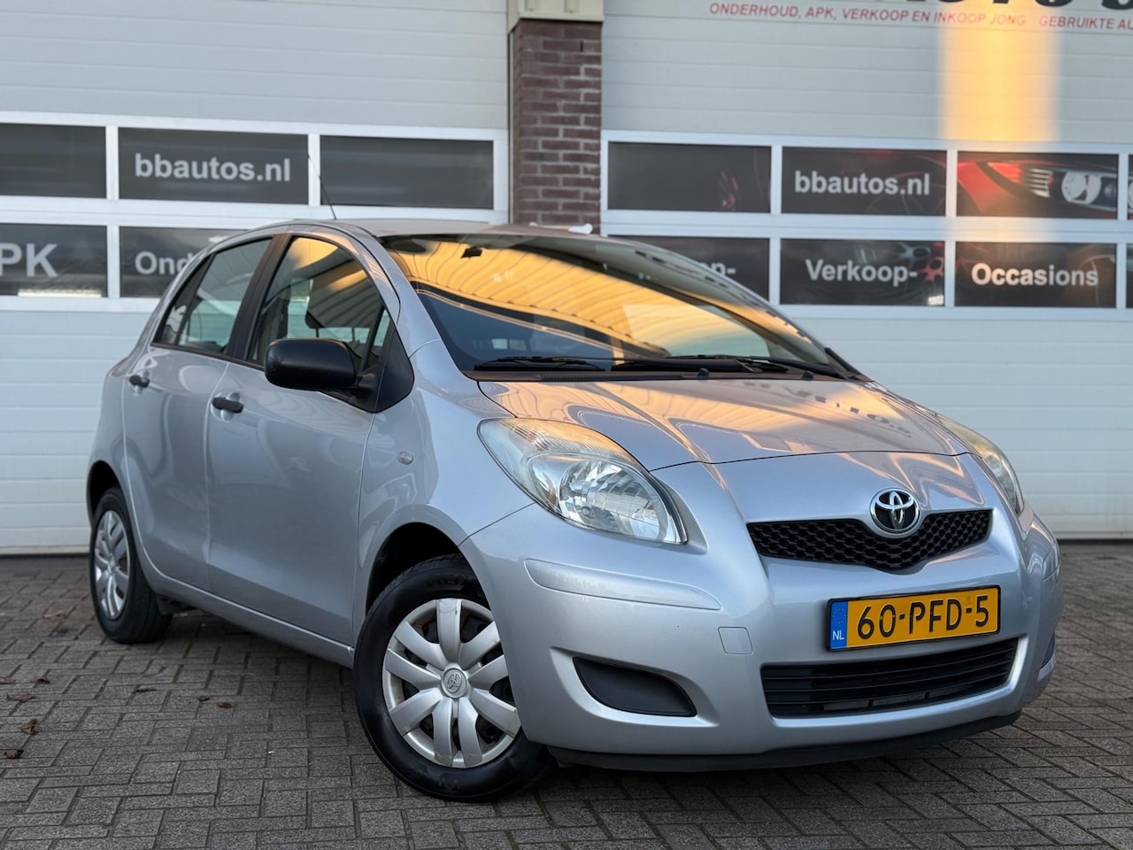 Toyota Yaris - 1.0 VVTi Acces Elektr ramen Nwe koppeling+Apk - AutoWereld.nl