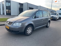 Volkswagen Touran - 1.6 Business