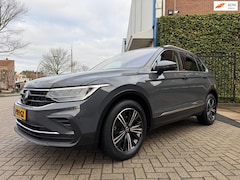 Volkswagen Tiguan - 1.5 TSI Business_Line_AUTOMAAT_NAVI__NETTE AUTO