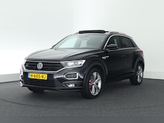 Volkswagen T-Roc - 1.5 TSI 150pk DSG R-Line Sport Trekhaak Led Virtual Cockpit Navigatie Panoramadak