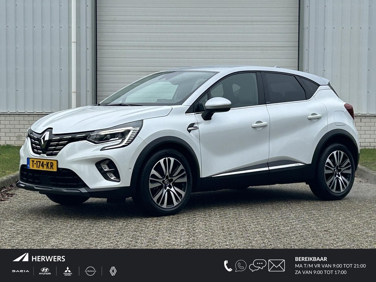 Renault Captur - 1.6 E-Tech Plug-in Hybrid 160 Initiale Paris / Lederen Bekleding / Achteruitrijcamera / St - AutoWereld.nl