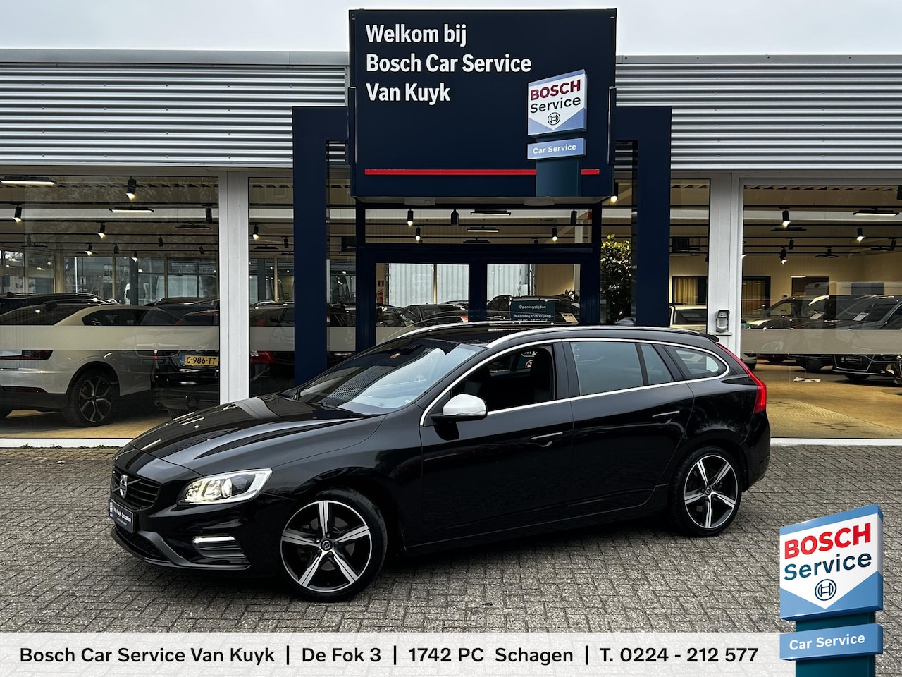 Volvo V60 - 1.5 T3 Nordic+ / Automaat / NL-Auto / Dealer-Onderhouden / Standkachel / Half-Leder/Half-A - AutoWereld.nl