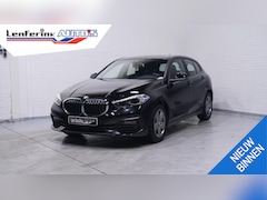 BMW 1-serie - 118i Advantage Led koplampen Stoelverwarming Apple Carplay Camera Navi