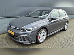 Volkswagen Golf - 1.4 eHybrid GTE | Led | Virtual | Stoelverw | ACC | stuurverw |