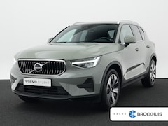 Volvo XC40 - T4 Recharge Core Bright | Trekhaak | Keyless | Stoel- & Stuurverwarming | 19" | Cruise Con