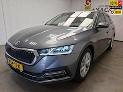 Skoda Octavia Combi - 1.4 TSI iV PHEV Sportline Business 12 MAANDEN BOVAG GARANTIE