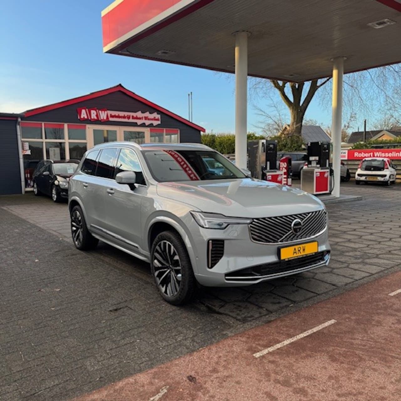 Volvo XC90 - T8 Twin Engine AWD Plug-in Hybrid 455pk 7P Plus Bright - AutoWereld.nl