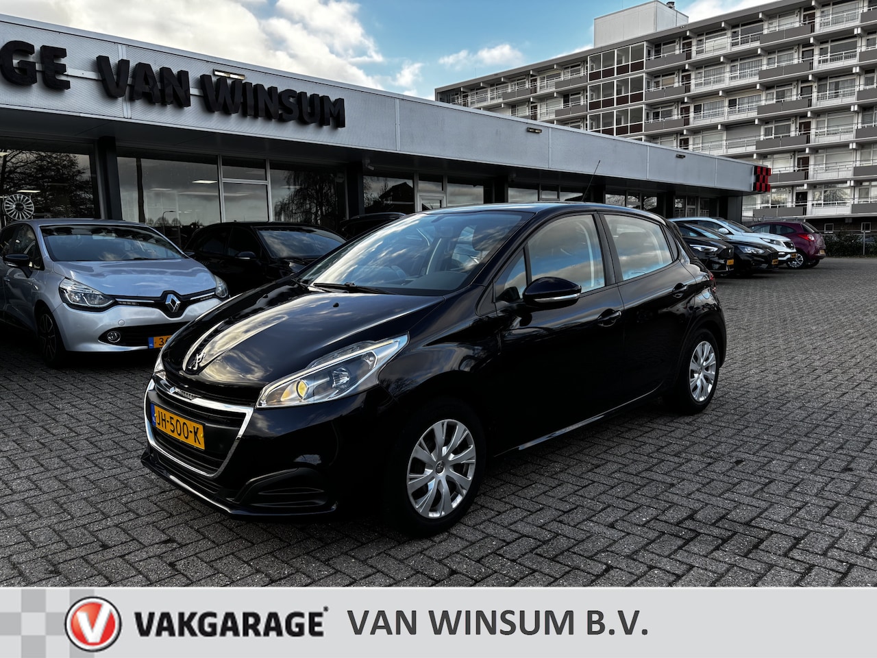 Peugeot 208 - 1.2 PureTech Active Trekhaak Navi Airco Cruise Nap - AutoWereld.nl