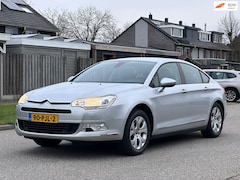Citroën C5 - 2.0 16V Comfort Automaat*Cruise*Stoelverwarming*Clima*Trekhaak*Dealer onderhouden*Parkeers