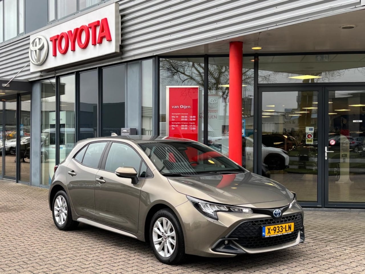 Toyota Corolla - Hybrid 140 Business | Lage km | Keurige auto | Automaat - AutoWereld.nl