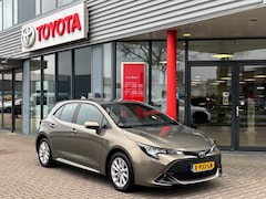 Toyota Corolla - Hybrid 140 Business | Lage km | Keurige auto | Automaat