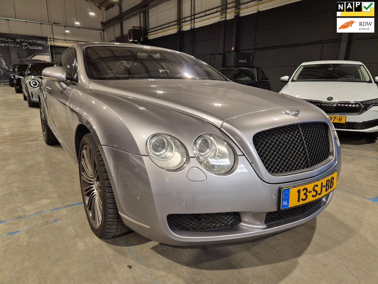 Bentley Continental GT - 6.0 W12 - Origineel NL geleverd - 560pk - 4 Motion - AutoWereld.nl
