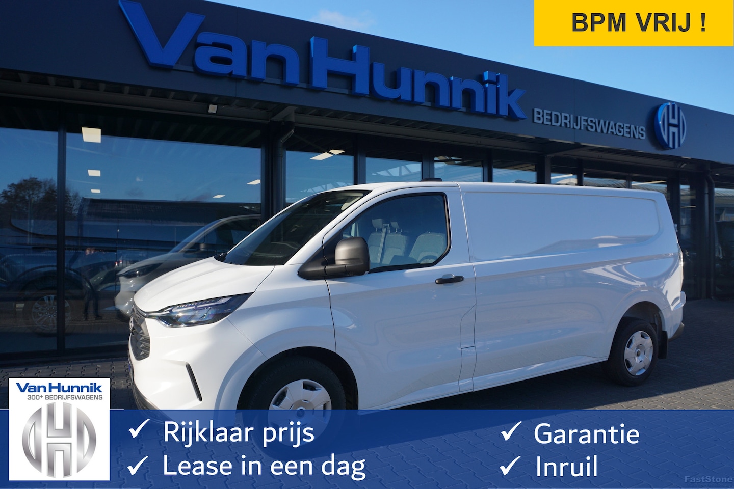 Ford Transit Custom - 320L 150PK Trend BPM VRIJ!! 13" Navi, Camera, Adap Cruise!! NR. J063* - AutoWereld.nl