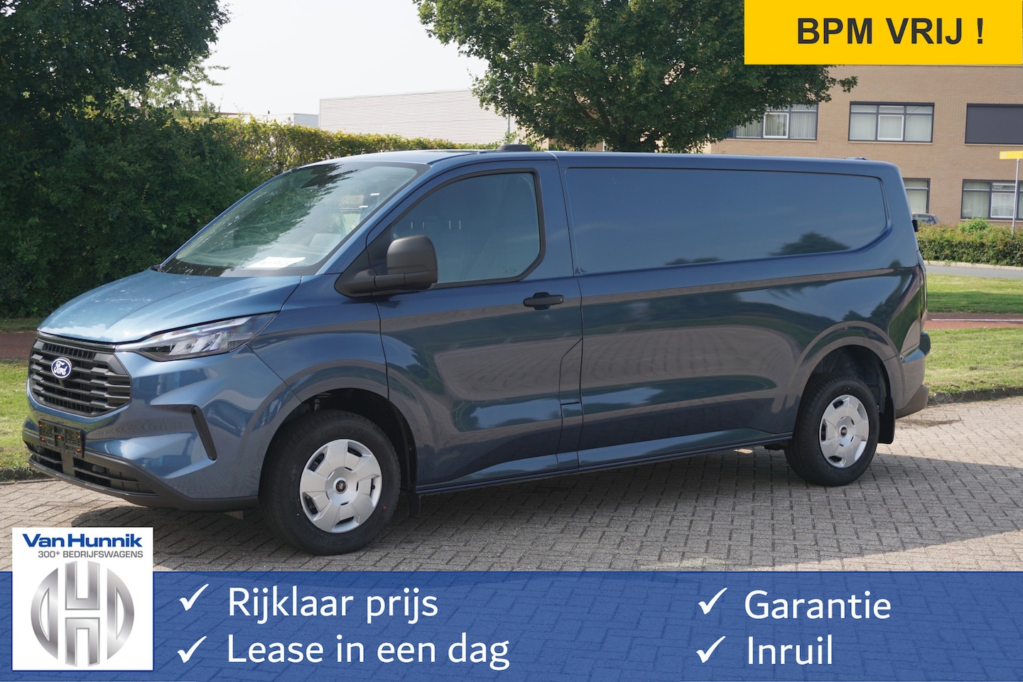 Ford Transit Custom - 320L 136PK Trend AUT BPM VRIJ!! 13" Sync Apple CP/ Android A. Camera!! NR. 952 - AutoWereld.nl