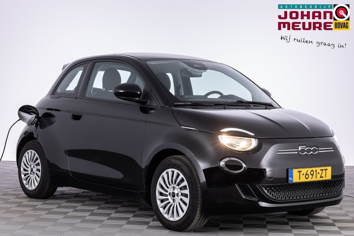 Fiat 500e - Urban 42 kWh ✅ 1e Eigenaar - AutoWereld.nl