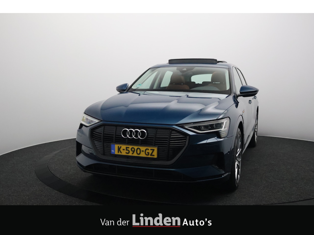 Audi e-tron - 55 quattro Business Edition Plus 95 kWh 3-Fase SOH 93,2% | Panoramadak | Trekhaak | Leer | - AutoWereld.nl