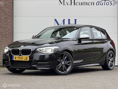 BMW 1-serie - M135i xDrive 320PK Harman Kardon LED Climate Super Nette Auto