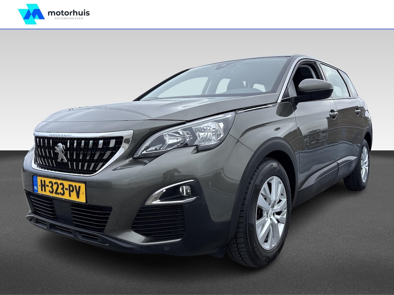 Peugeot 5008 - 1.2 PureTech 130pk 7 Pers. Blue Lease Executive - AutoWereld.nl