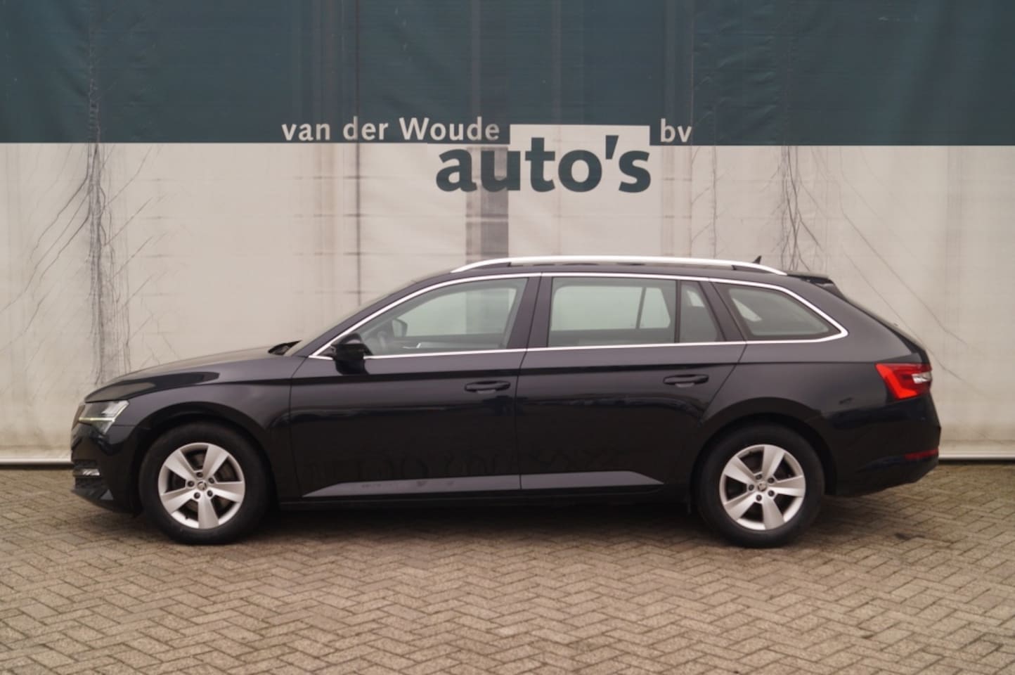 Skoda Superb Combi - 1.5 TSI 150pk DSG Business Edition -NAVI-ECC- - AutoWereld.nl