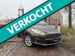 Ford Fiesta - 1.0 Style AIRCO/INKLAPBARE SPIEGELS/PARKEERSENSOREN