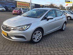 Opel Astra - 1.0 Edition Plus/NAVI/CRUISCOTROL/PARKSENSOR
