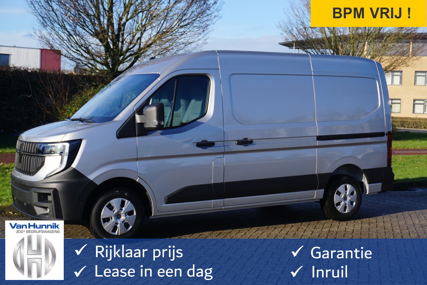 Renault Master - T35 170PK L2H2 BPM VRIJ!! 10" R-Link Navi, Camera, LED 2x Schuifdeur!! NR. 753 - AutoWereld.nl