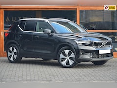 Volvo XC40 - T4 Recharge Inscription| Stoel + Stuur Verwarmd | Trekhaak | Camera | Apple CarPlay | BLIS