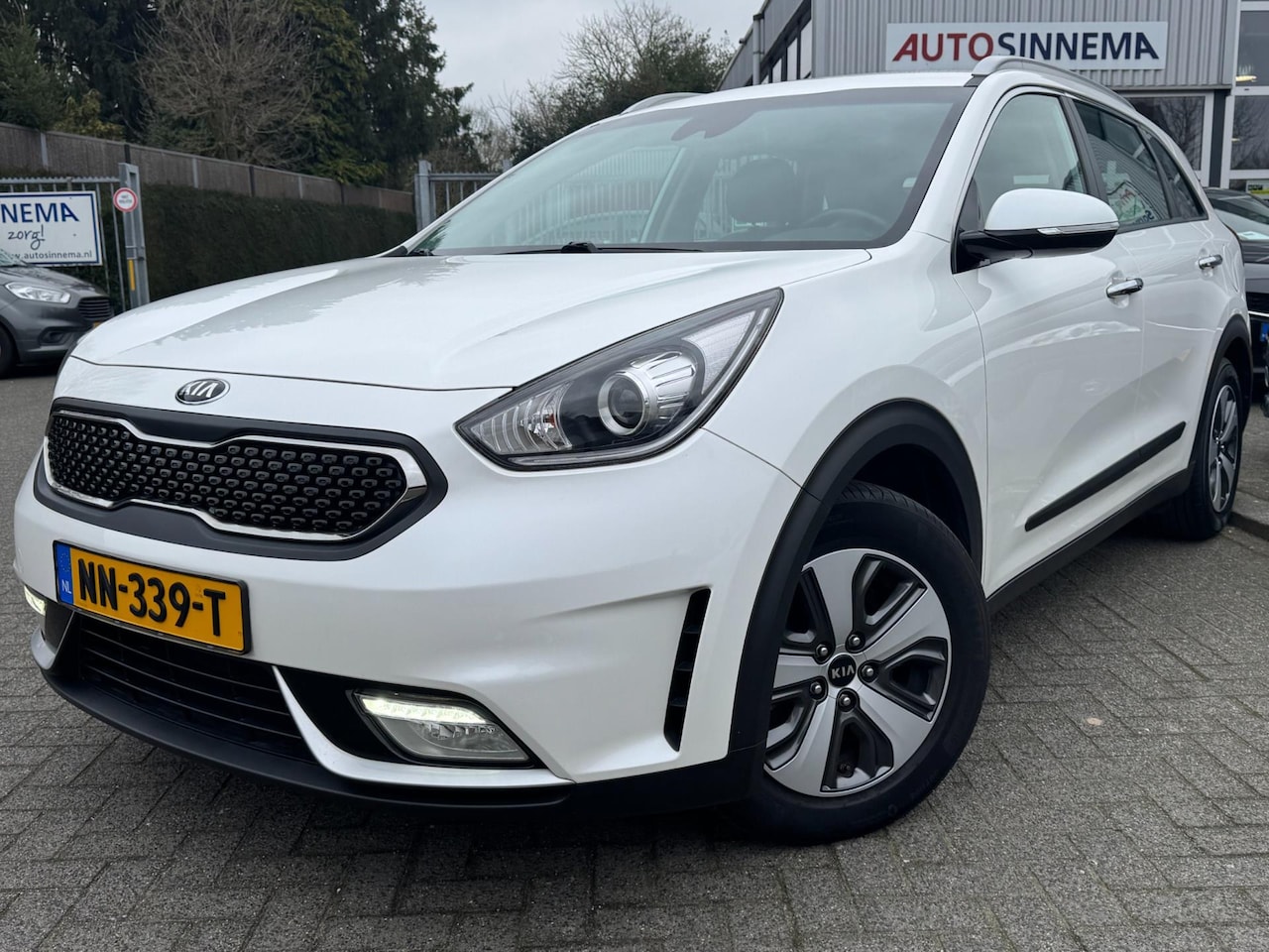 Kia Niro - 1.6 GDi Hybrid First Edition | Trekhaak | Cruise | Climate | - AutoWereld.nl