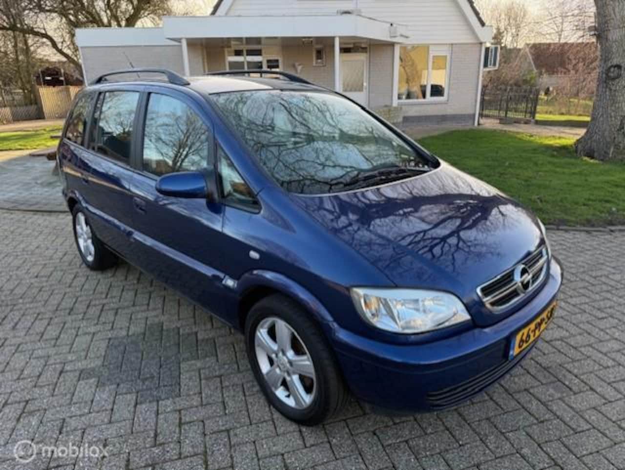Opel Zafira - 1.8-16V Maxx 7 persoons ""Apk 4-9-2026"" - AutoWereld.nl