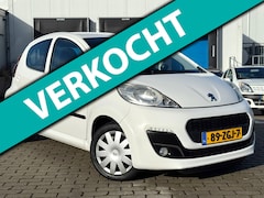 Peugeot 107 - 1.0 Active Facelift 5 drs Airco LED NL Auto NAP