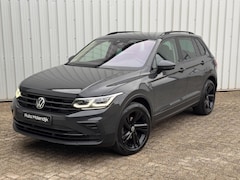 Volkswagen Tiguan - 1.5 TSI 150 PK DSG / Digital / Matrix / el. Trekh + klep / ACC / DMS