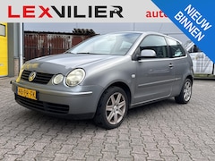Volkswagen Polo - 1.4-16V Athene met lichte Schade