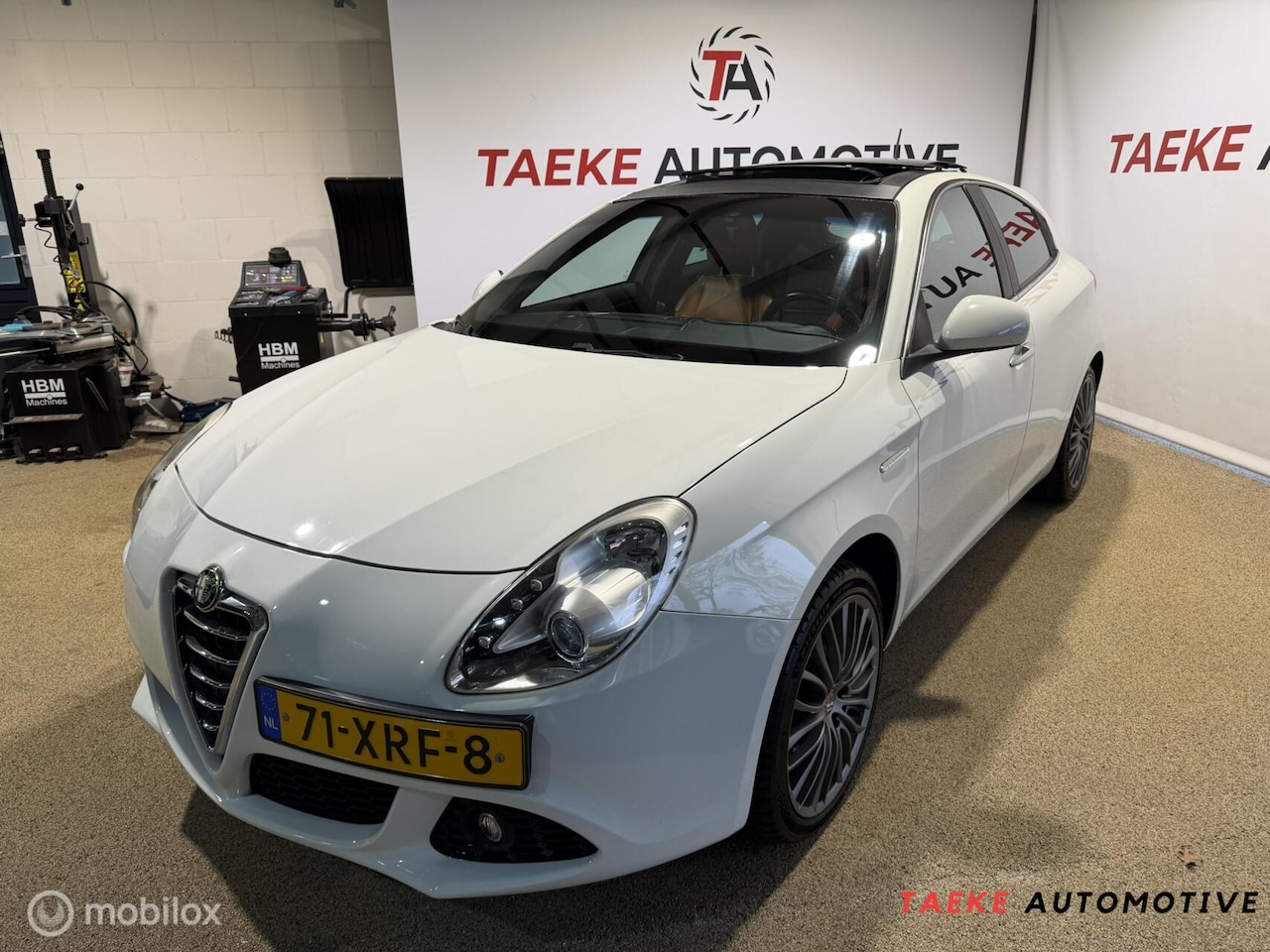 Alfa Romeo Giulietta - 1.4 T Progression Clima/Cruise/Panodak - AutoWereld.nl