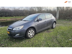 Opel Astra - 1.4 Turbo Edition
