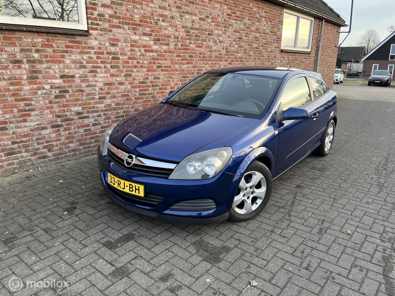 Opel Astra GTC - 1.6 Edition 1.6 Edition - AutoWereld.nl