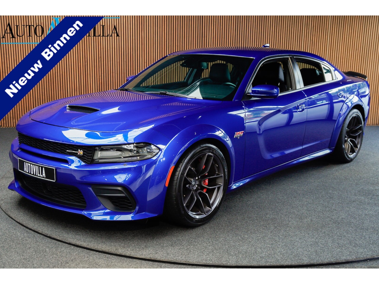 Dodge Charger - SRT 392 6.4L Hemi 485pk Aut. Leer Navi Camera Xenon PDC Memory seats Stoelverwarming voor - AutoWereld.nl