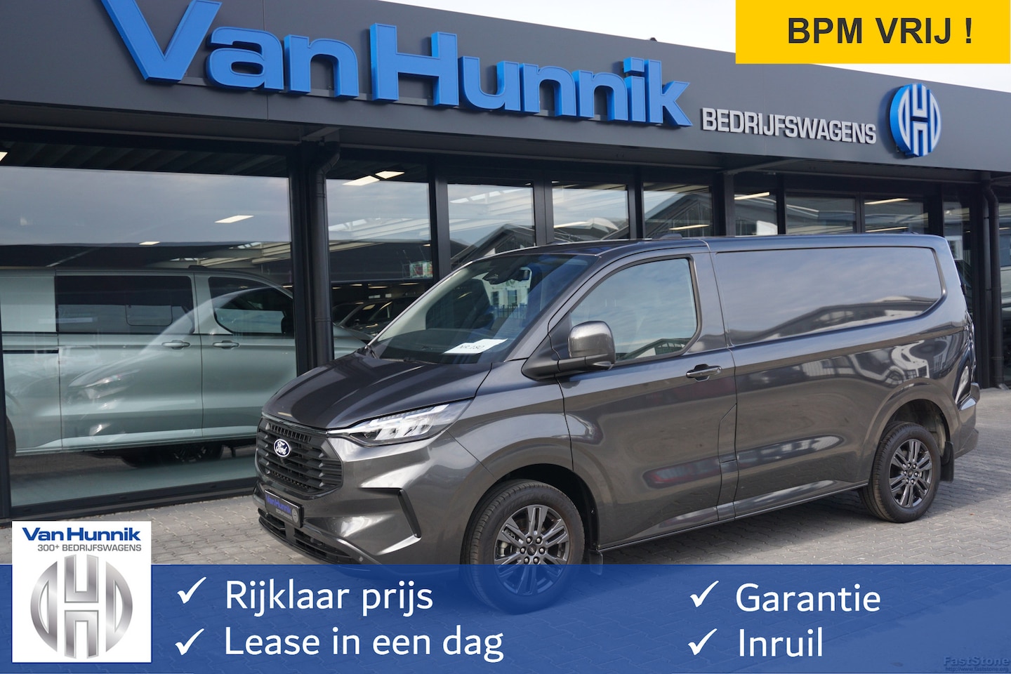 Ford Transit Custom - 300S 150PK Limited BPM VRIJ!! Navi, Cam, Adap. Cruise, 17" LM, Trekhaak!! NR. A180 - AutoWereld.nl